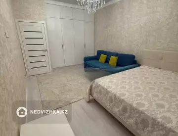 1-комнатная квартира, этаж 2 из 10, 44 м²