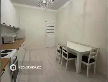 1-комнатная квартира, этаж 2 из 10, 44 м²