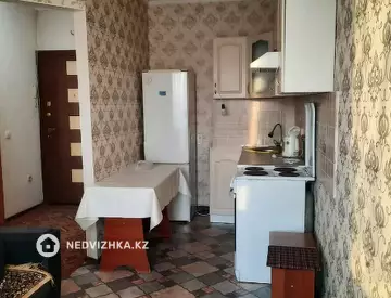 1-комнатная квартира, этаж 10 из 10, 30 м²