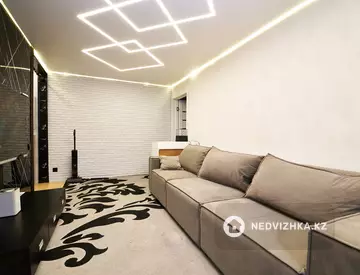 3-комнатная квартира, этаж 1 из 5, 50 м²