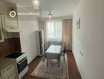1-комнатная квартира, этаж 2 из 9, 38 м²