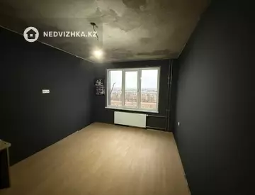 2-комнатная квартира, этаж 8 из 9, 63 м²