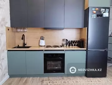 2-комнатная квартира, этаж 8 из 9, 40 м²