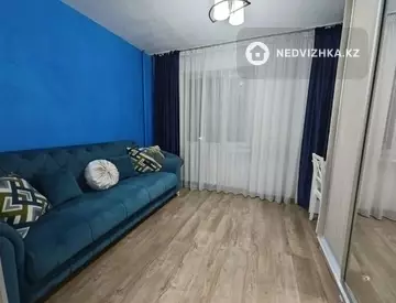 3-комнатная квартира, этаж 4 из 5, 63 м²