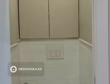 3-комнатная квартира, этаж 3 из 24, 90 м²