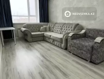 2-комнатная квартира, этаж 8 из 9, 65 м²