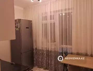 1-комнатная квартира, этаж 14 из 16, 34 м²