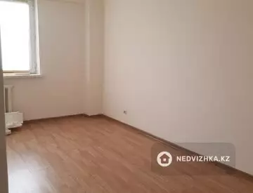 1-комнатная квартира, этаж 7 из 17, 63 м²