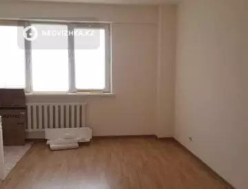 1-комнатная квартира, этаж 7 из 17, 63 м²