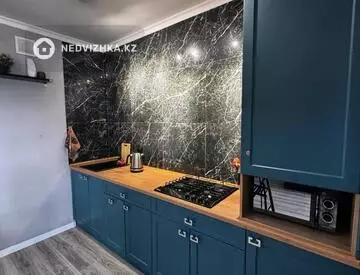 1-комнатная квартира, этаж 9 из 9, 39 м²