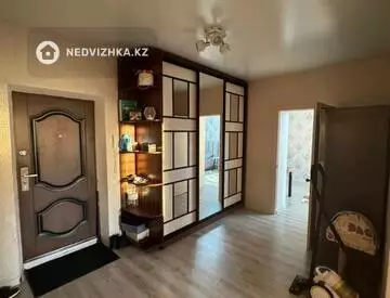 2-комнатная квартира, этаж 4 из 6, 66 м²