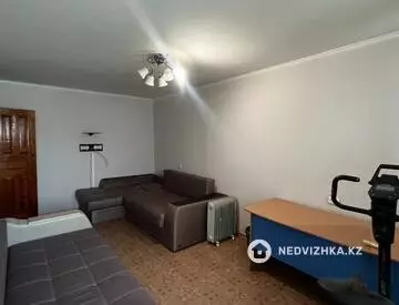2-комнатная квартира, этаж 5 из 5, 44 м²