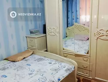 2-комнатная квартира, этаж 4 из 5, 52 м²