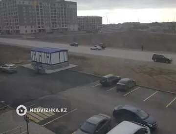 1-комнатная квартира, этаж 3 из 9, 47 м²