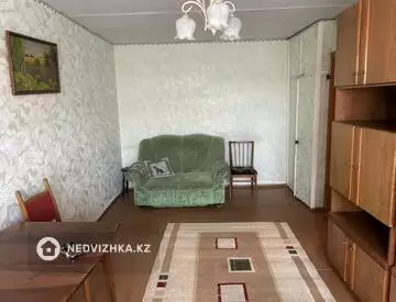 2-комнатная квартира, этаж 4 из 9, 44 м²