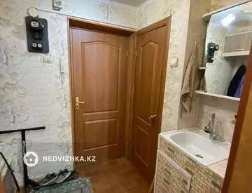 2-комнатная квартира, этаж 1 из 5, 37 м²
