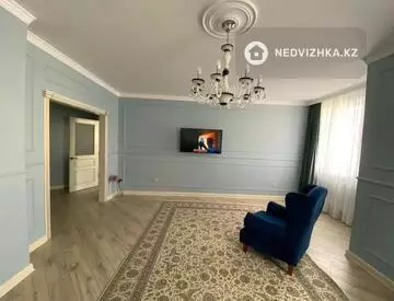 3-комнатная квартира, этаж 8 из 12, 150 м²