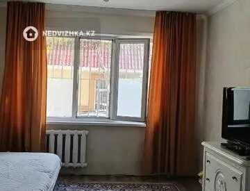 2-комнатная квартира, этаж 1 из 9, 57 м²