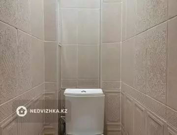 5-комнатная квартира, этаж 1 из 10, 99 м²