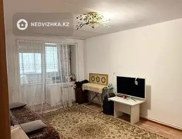 1-комнатная квартира, этаж 1 из 9, 42 м²