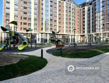 1-комнатная квартира, этаж 4 из 9, 50 м²