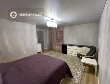 4-комнатная квартира, этаж 3 из 5, 164 м²