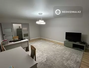 4-комнатная квартира, этаж 3 из 5, 164 м²