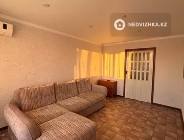 2-комнатная квартира, этаж 5 из 5, 47 м², на длительный срок