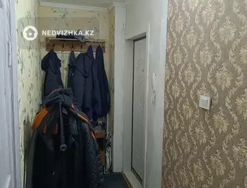 1-комнатная квартира, этаж 3 из 5, 32 м²