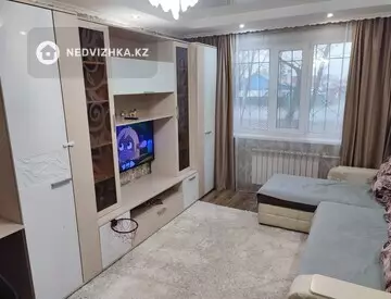 2-комнатная квартира, этаж 1 из 5, 45 м²