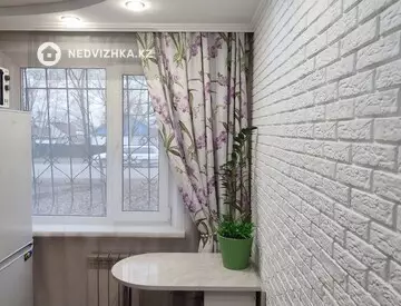 2-комнатная квартира, этаж 1 из 5, 45 м²