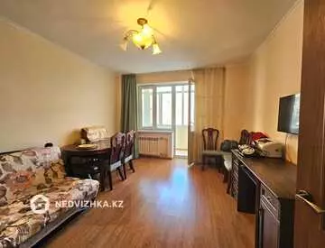 1-комнатная квартира, этаж 3 из 5, 41 м²