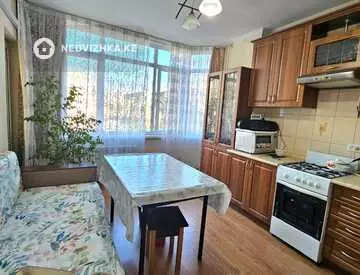 1-комнатная квартира, этаж 3 из 5, 41 м²