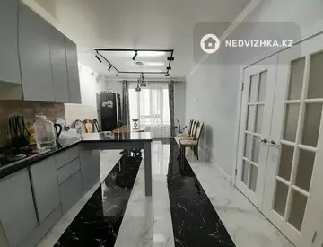 5-комнатный дом, 2.2 соток, 180 м²