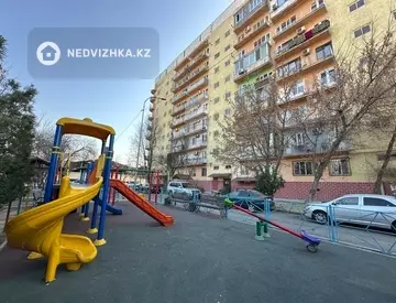 3-комнатная квартира, этаж 4 из 9, 68 м²