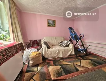 2-комнатный дом, 2.4 соток, 50 м²