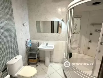 3-комнатная квартира, этаж 6 из 20, 150 м², на длительный срок