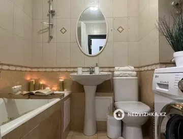 3-комнатная квартира, этаж 1 из 4, 75 м², на длительный срок