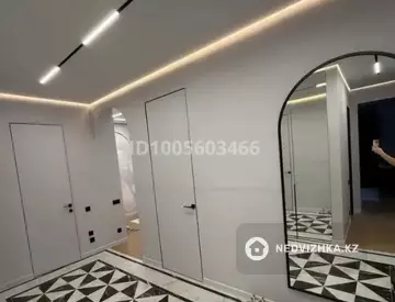 4-комнатная квартира, этаж 5 из 18, 120 м²