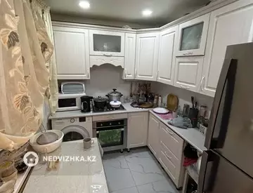 3-комнатная квартира, этаж 5 из 5, 59 м²