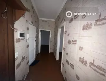 3-комнатная квартира, этаж 3 из 3, 62 м²