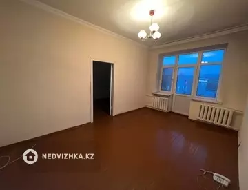 3-комнатная квартира, этаж 3 из 3, 62 м²