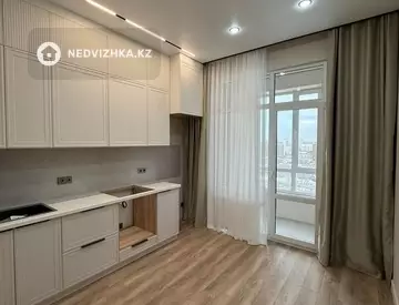 1-комнатная квартира, этаж 12 из 12, 40 м²