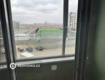 1-комнатная квартира, этаж 4 из 14, 34 м²