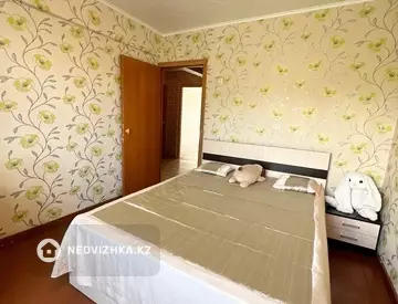 2-комнатная квартира, этаж 4 из 5, 52 м²