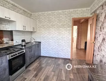 2-комнатная квартира, этаж 4 из 5, 52 м²