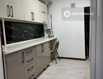 2-комнатная квартира, этаж 4 из 5, 48 м²
