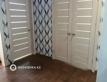 2-комнатная квартира, этаж 3 из 5, 41 м²