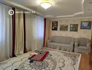 2-комнатная квартира, этаж 2 из 9, 70 м², на длительный срок