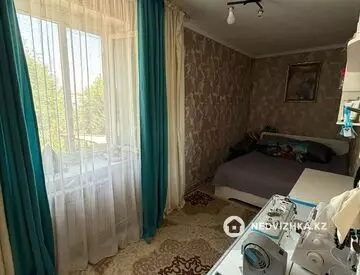 2-комнатная квартира, этаж 2 из 2, 48 м²